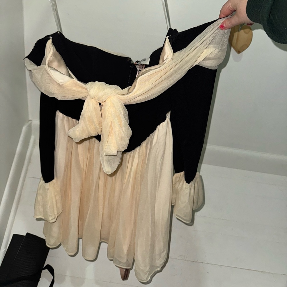 NWT House of CB Alana Dress - Picture 3 of 5